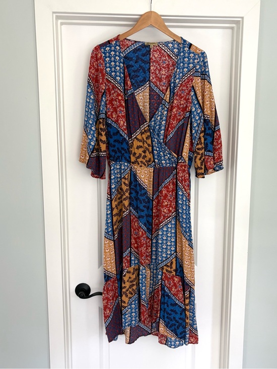 Democracy Dresses & Skirts - Democracy Patchwork Faux Wrap Midi Dress XL